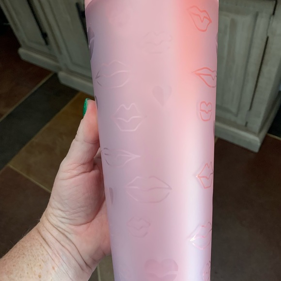 NWT Starbucks Valentine 2021 Red and Pink Lips Soft Touch Tumbler - Picture 4 of 6